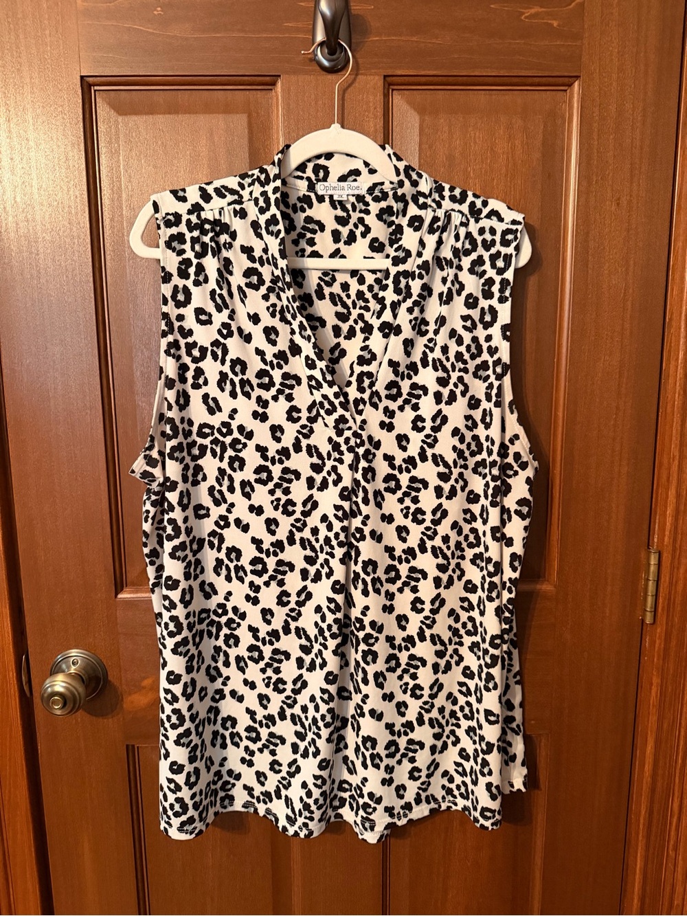 Ophelia Roe Black & White Leopard Print Sleeveless V-Neck Blouse